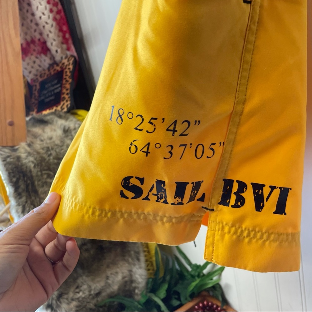 Vintage Swim trunks Size XL - Picture 2 of 5